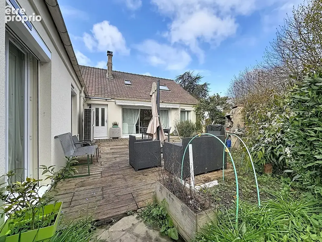 Maison 110 m² à Elancourt  - photo 12