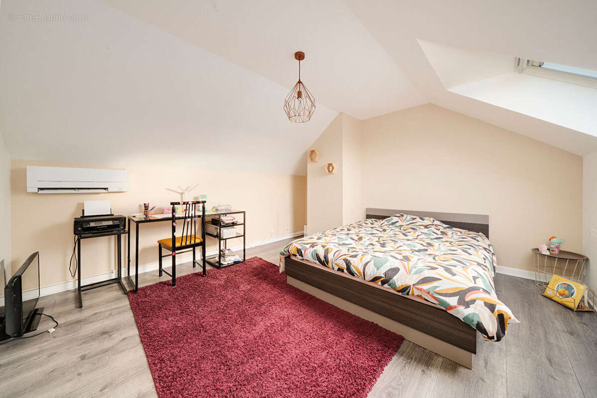 Maison à SAINT-NICOLAS-DE-PORT