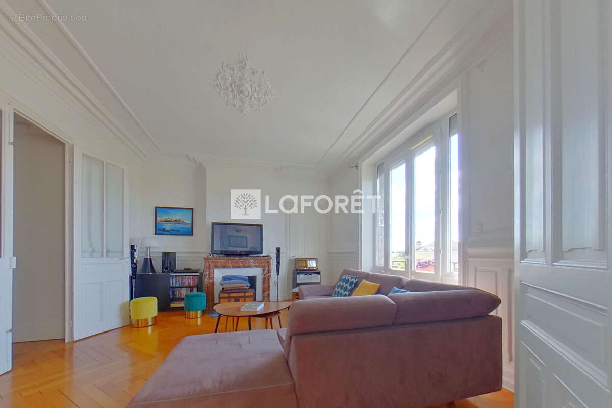 Appartement à BOURG-EN-BRESSE