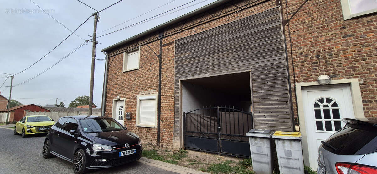 Maison à FONTAINE-LES-CROISILLES