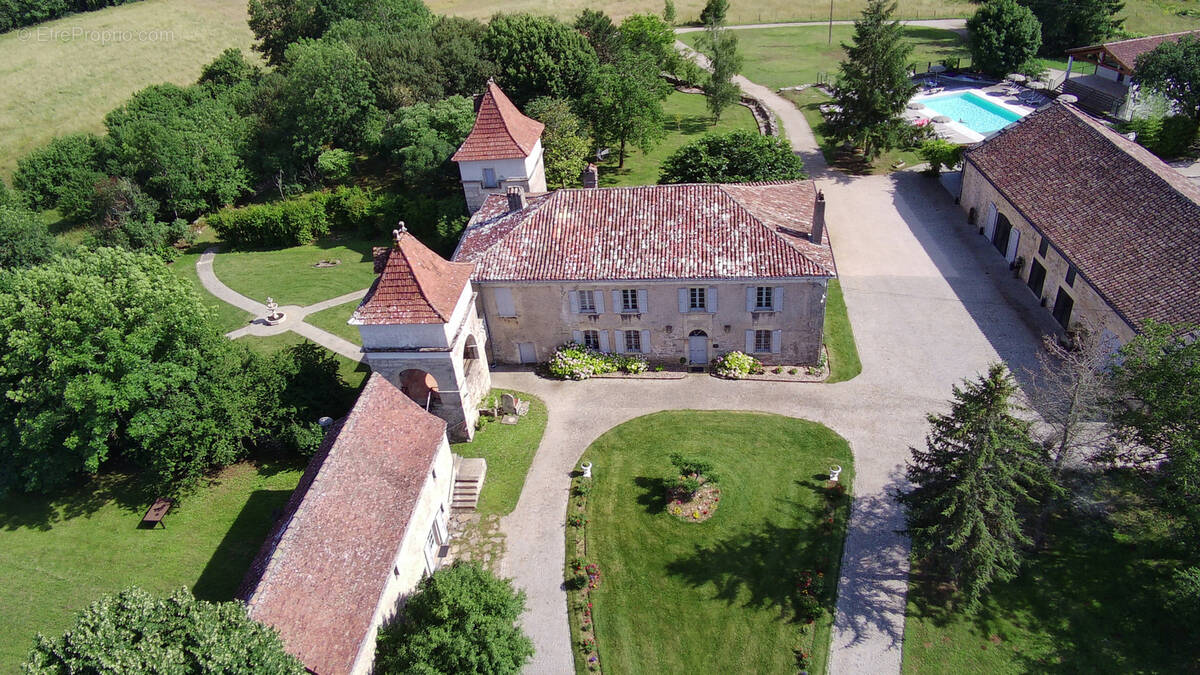 Maison à CAYLUS