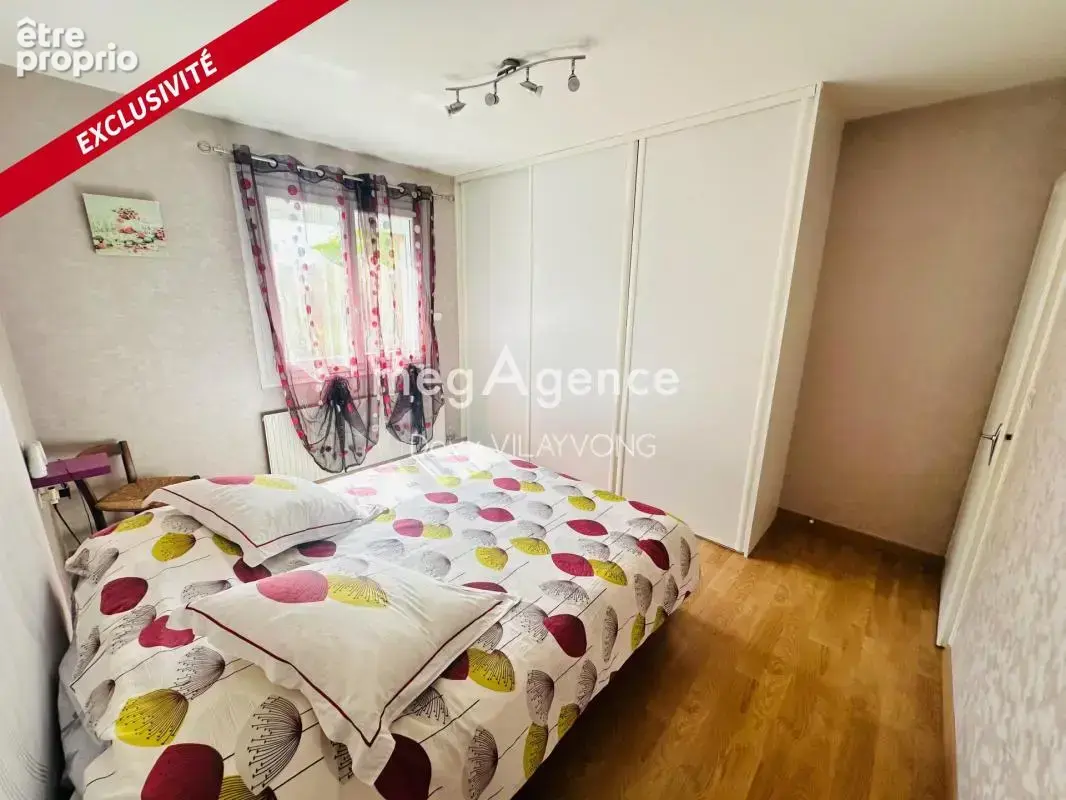 Maison sur 2000m2 de terrain - photo 9