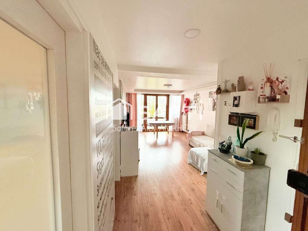 Photo 9 - Appartement à VILLIERS-SUR-MARNE