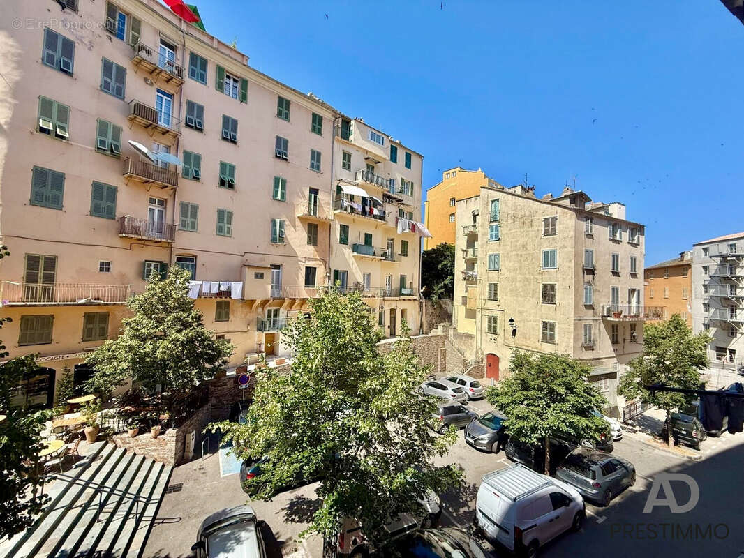 Appartement 35 m² à San-Martino-Di-Lota  - photo 4