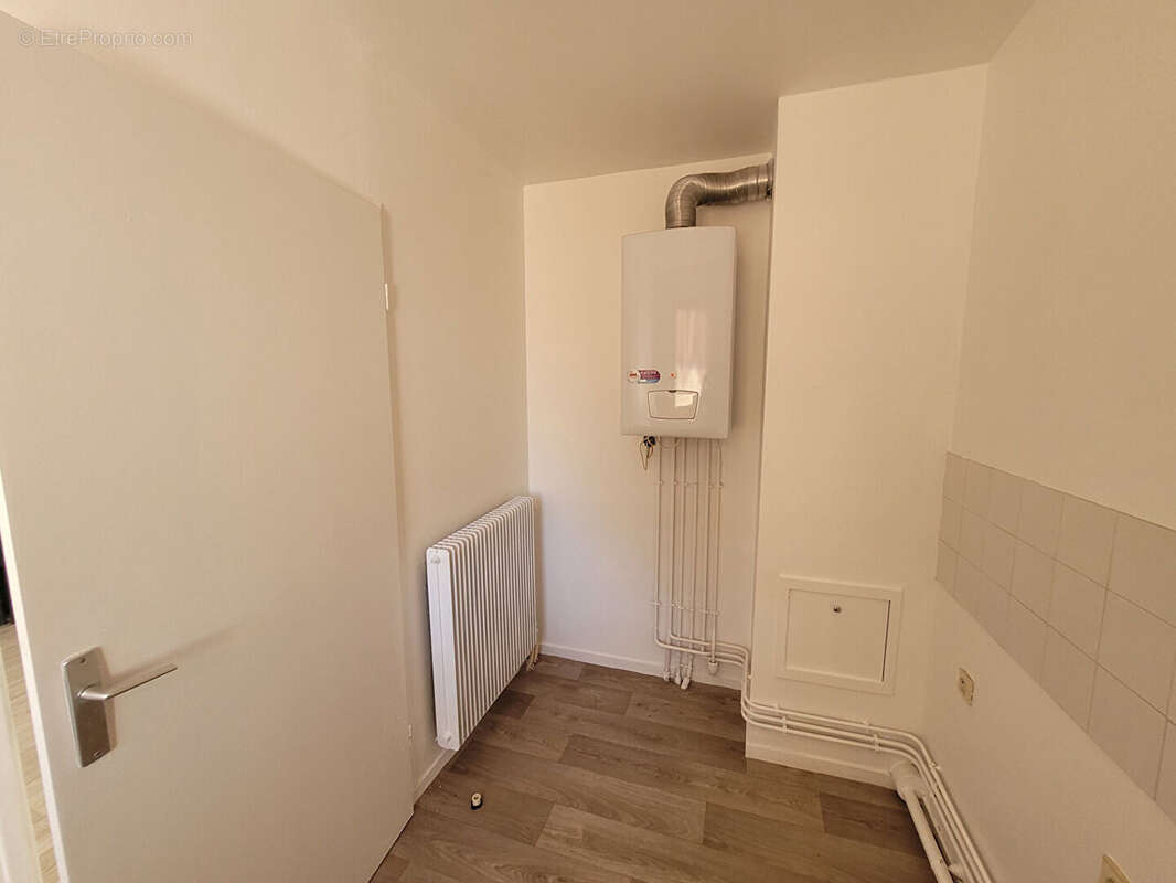 Appartement à SAINT-JEAN-DE-BRAYE