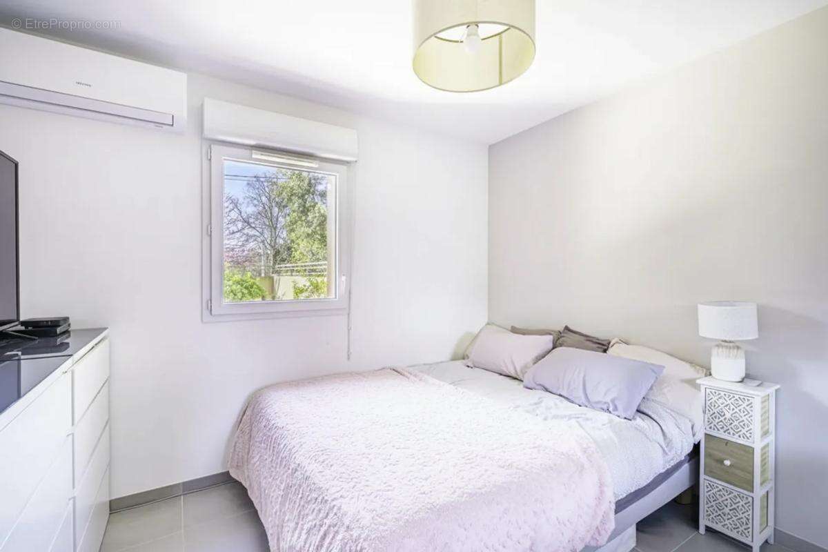 Appartement à MARSEILLE-10E