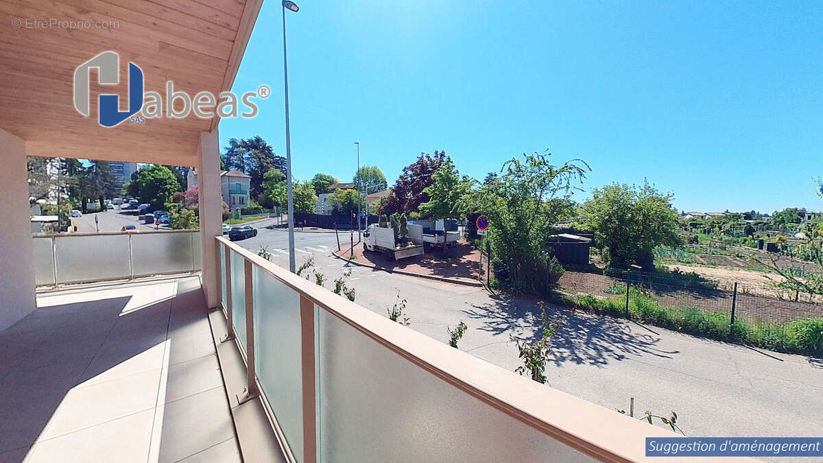 Appartement à SAINTE-FOY-LES-LYON