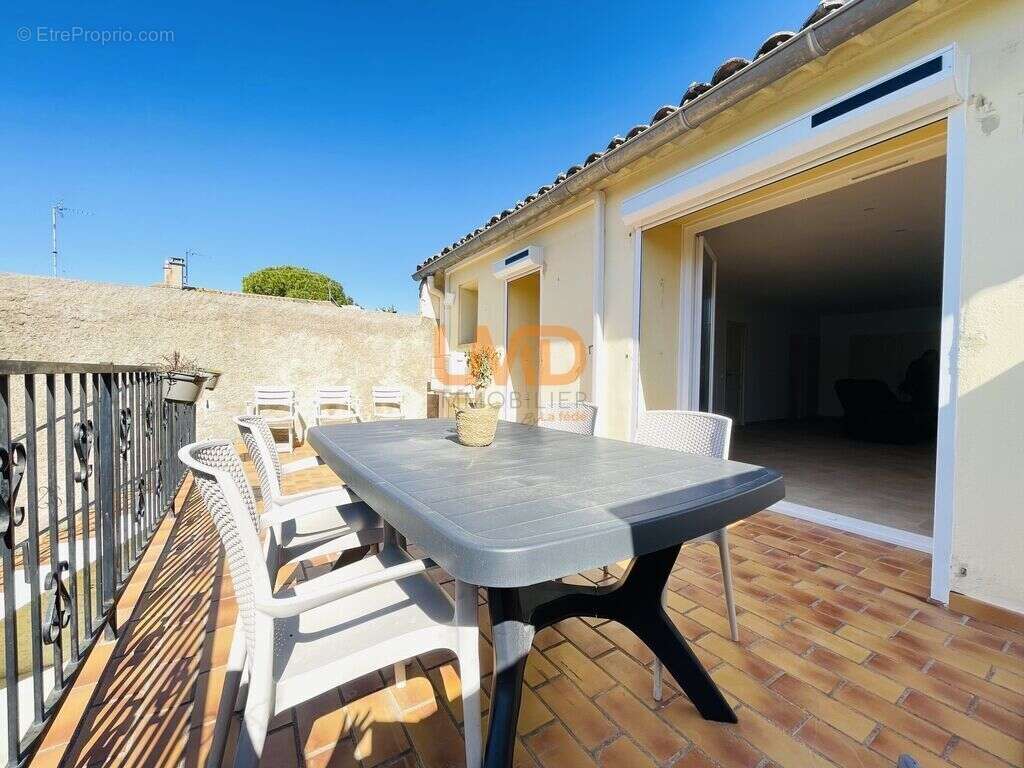 Maison à MONTAGNAC