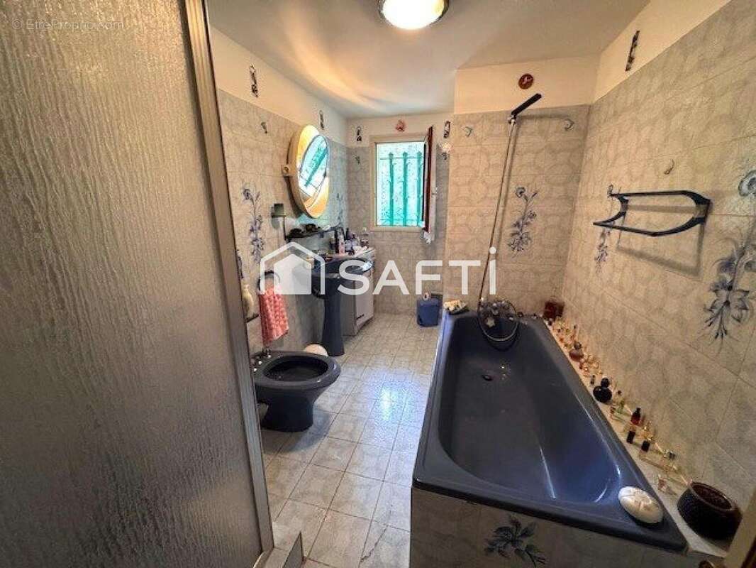 Photo 8 - Maison à TOURVES