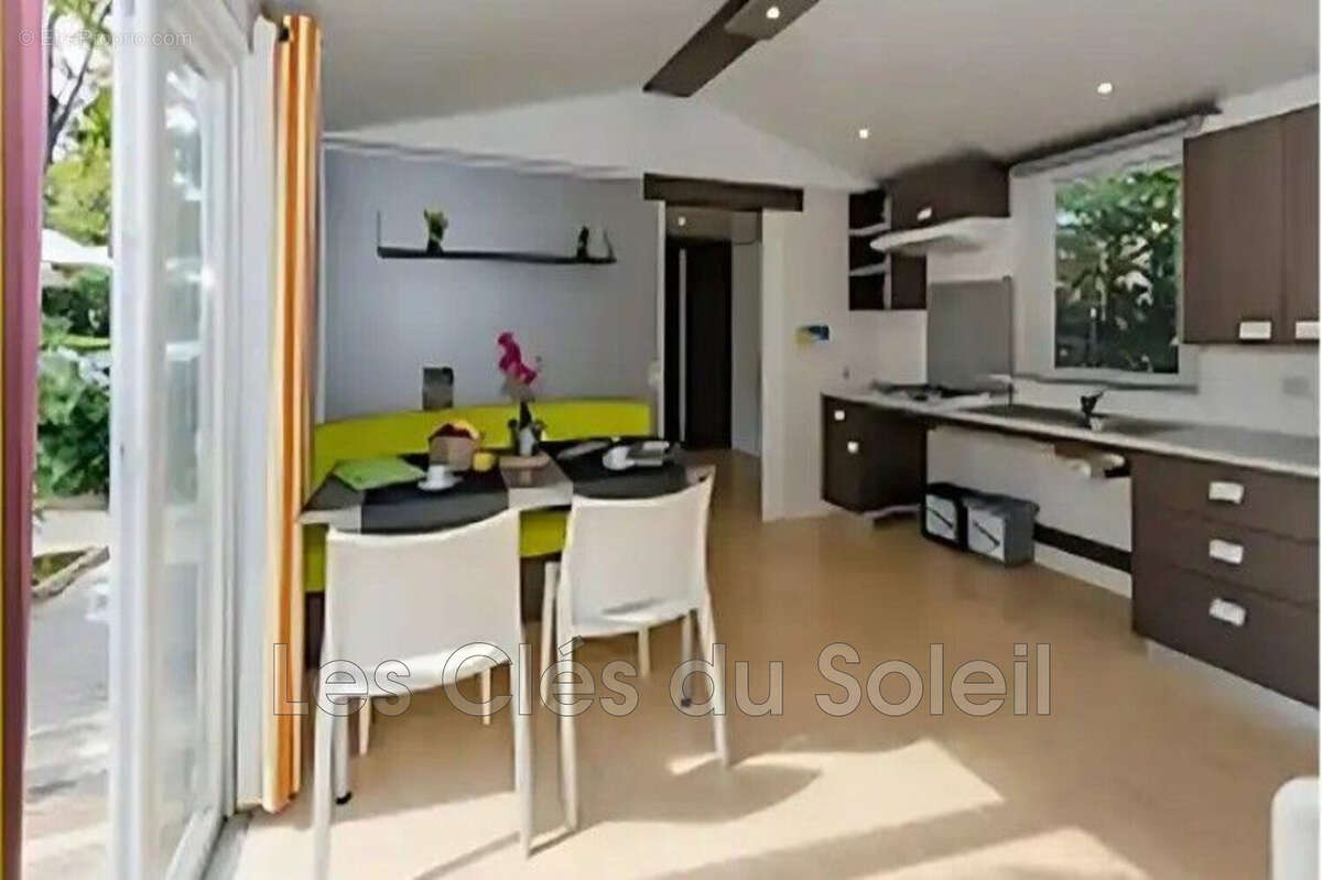 Commerce à LE PRADET