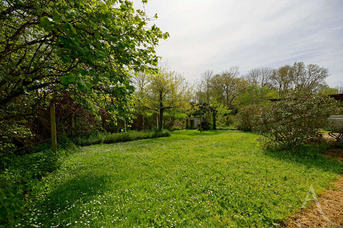 Maison à ROCHESERVIERE