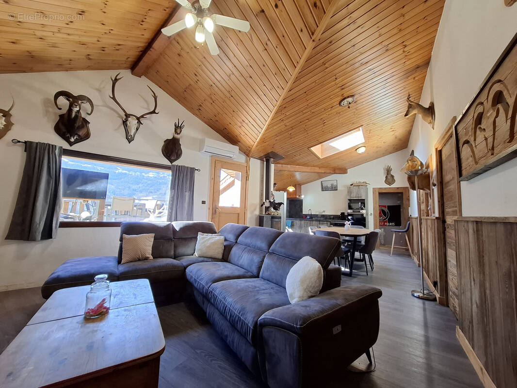 Appartement à MONTAGNY