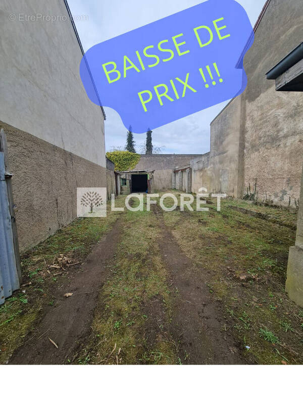 Terrain à AUDUN-LE-TICHE