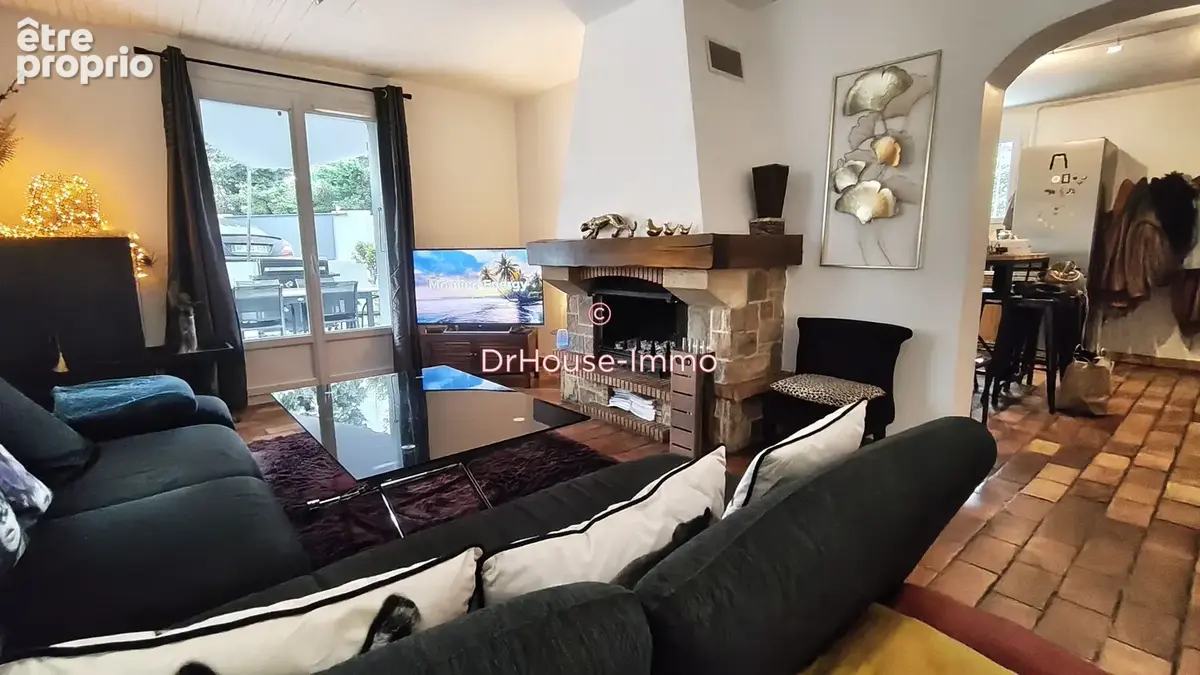 Maison 6 pièces 128 m² à vendre à Bourg-Les-Valence (26500) - photo 7