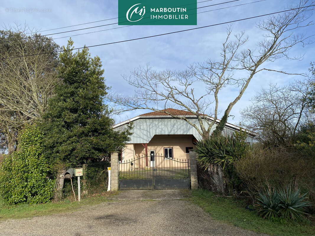 Maison à MAUVEZIN-SUR-GUPIE