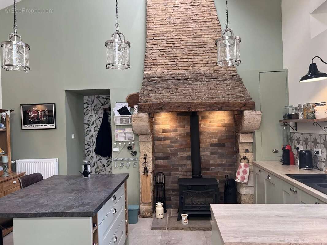 Maison à ECHOURGNAC