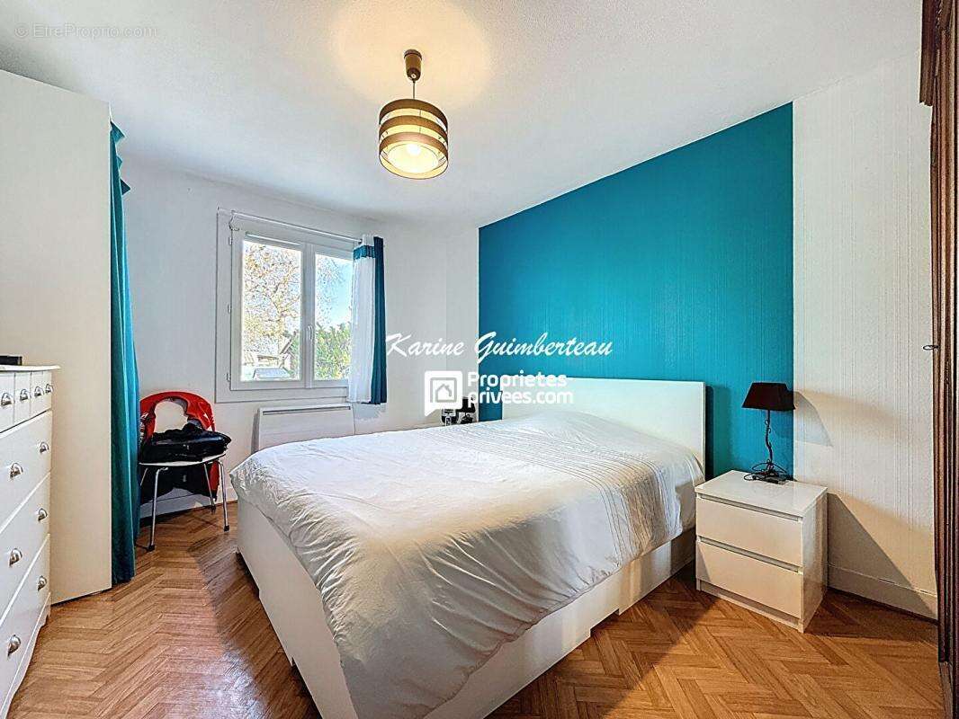 Maison à LALANDE-DE-POMEROL