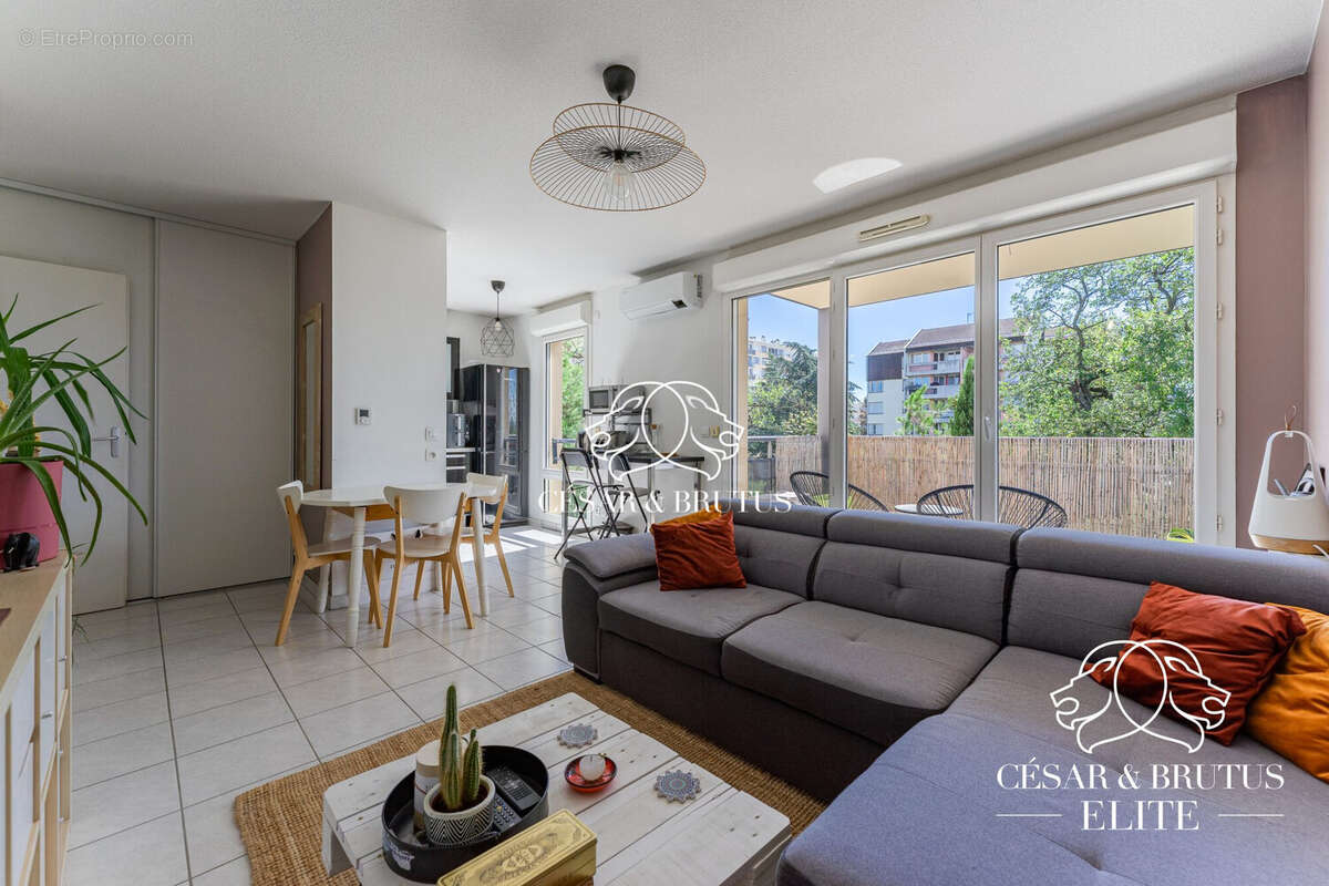 Appartement à SAINT-PRIEST