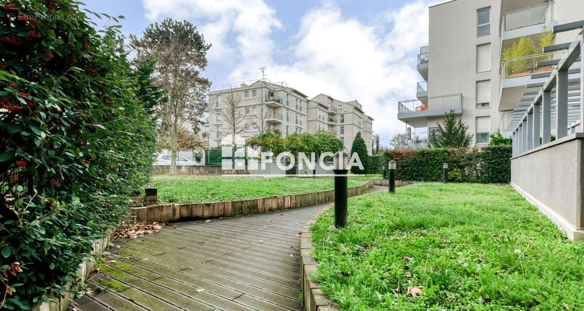 Appartement à TASSIN-LA-DEMI-LUNE