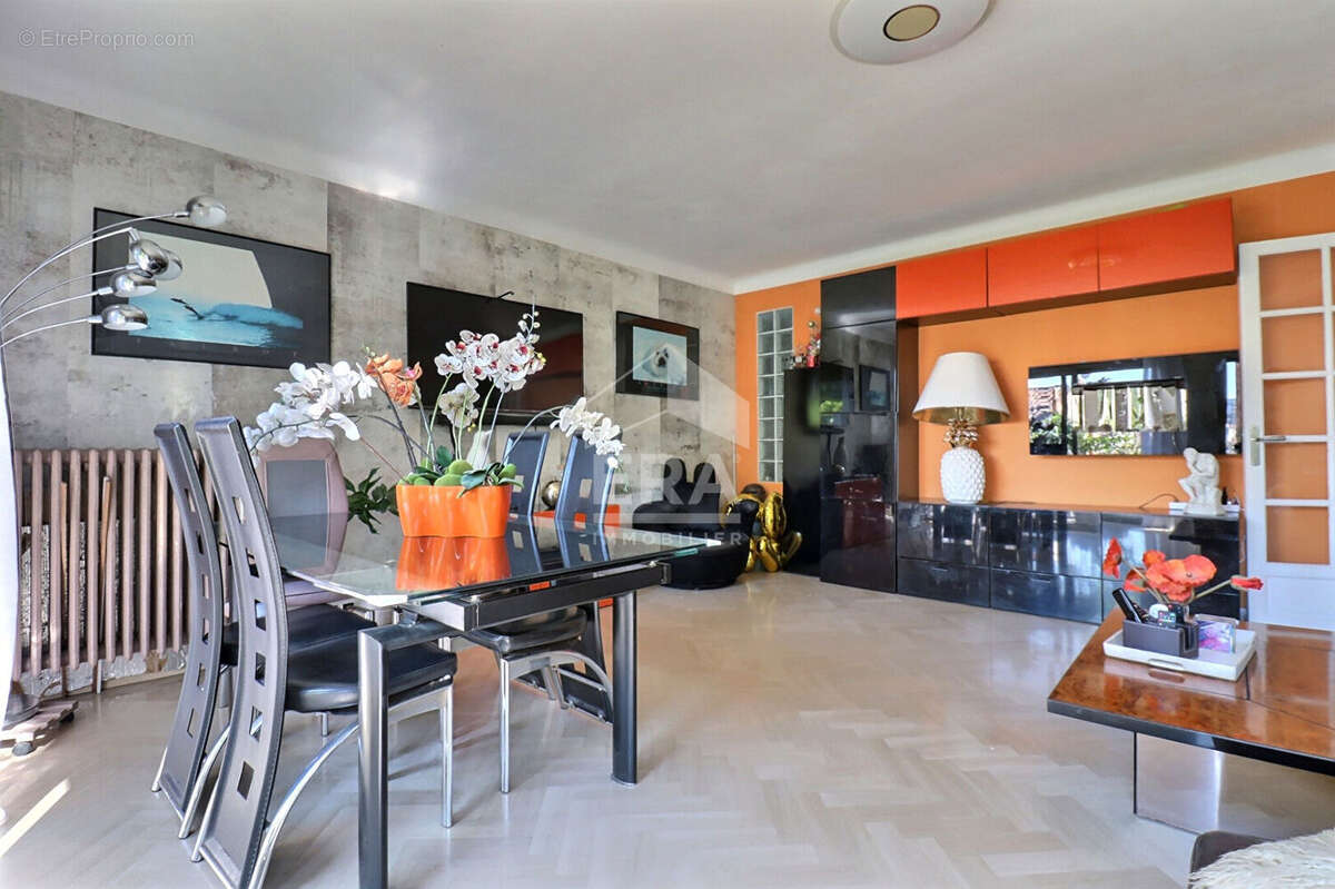 Appartement 103m² à marseille 4e arrondissement - photo 2
