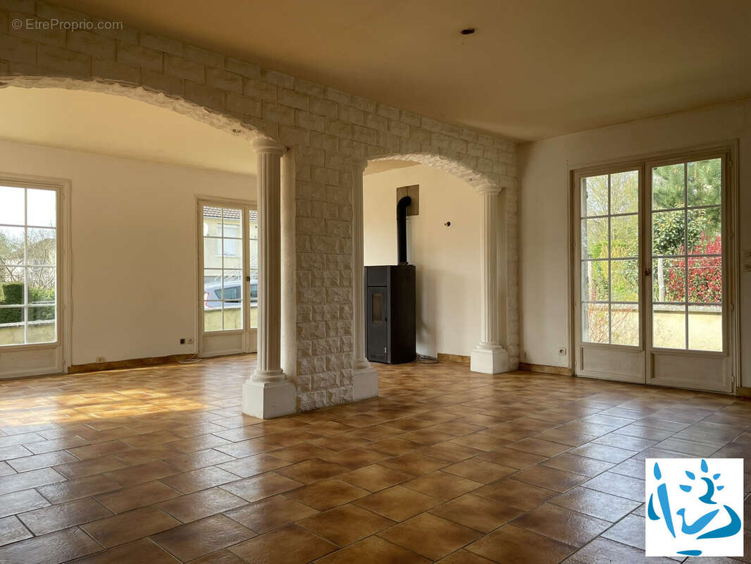 Maison à MORTAGNE-AU-PERCHE