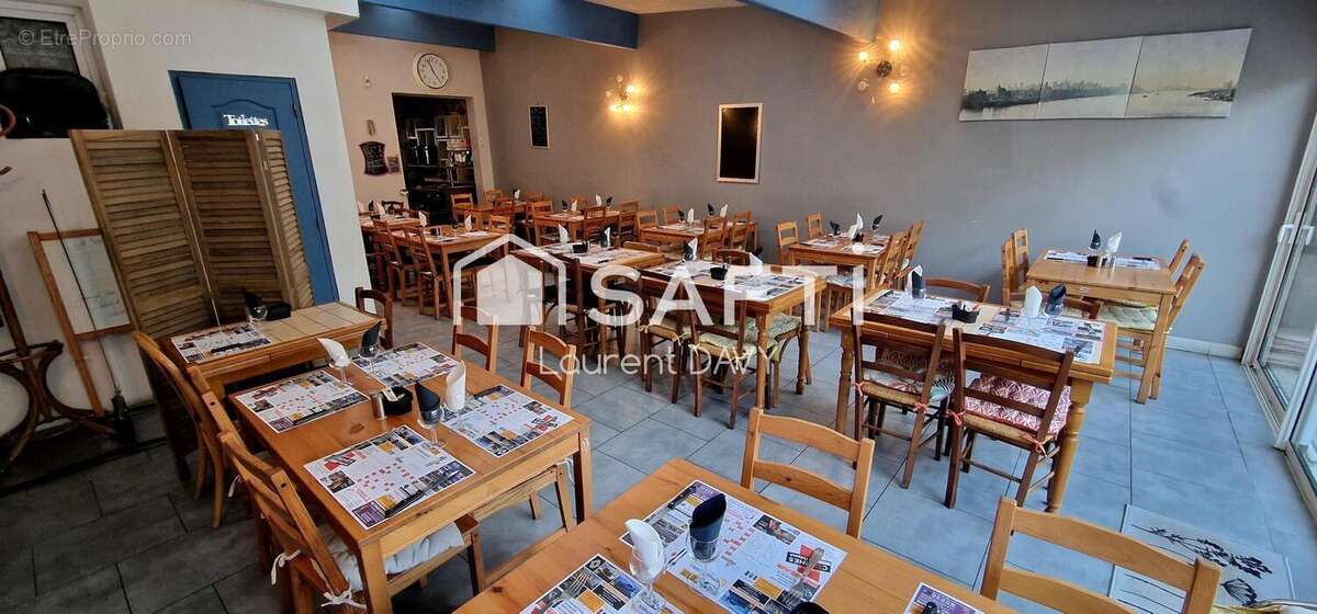 Photo 2 - Commerce à ARGENTAN