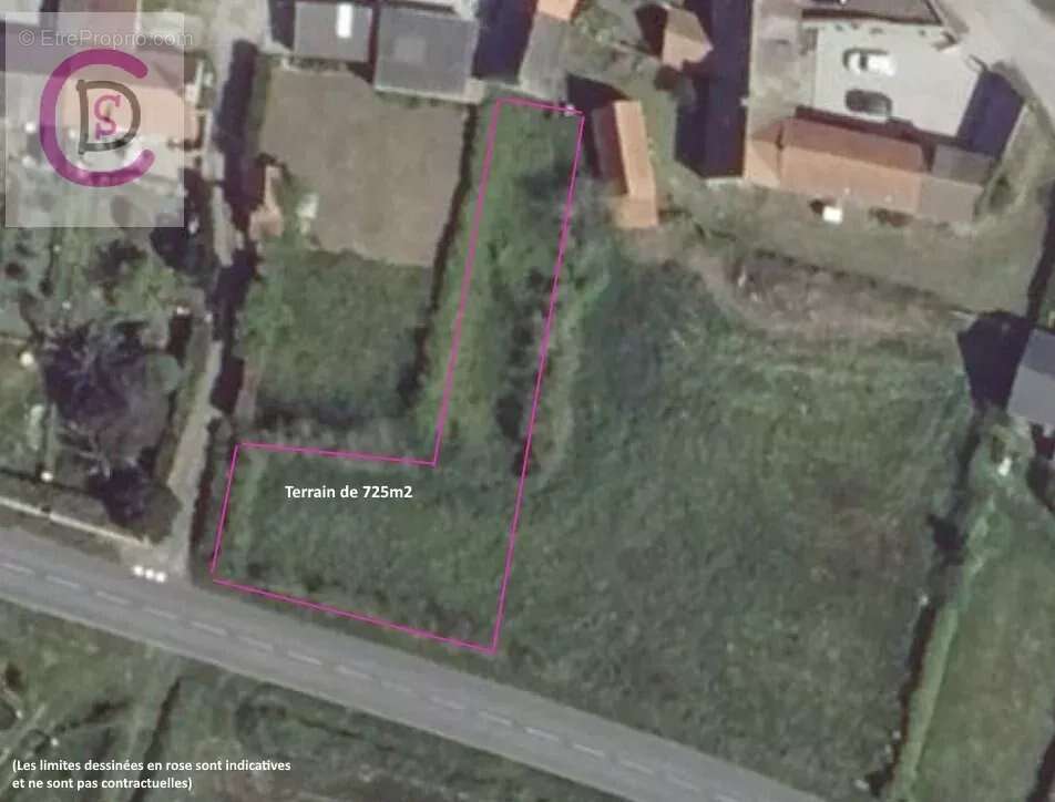 Terrain à NEVILLE-SUR-MER