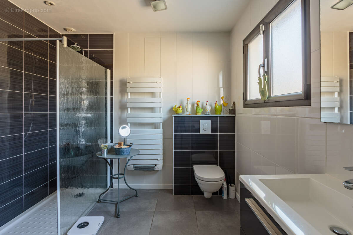 Maison à SAINT-MARTIN-DE-SEIGNANX