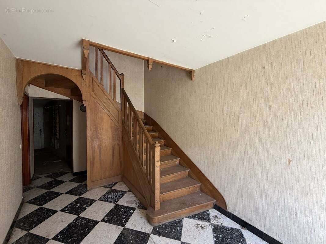 Maison à SAINT-CLAR