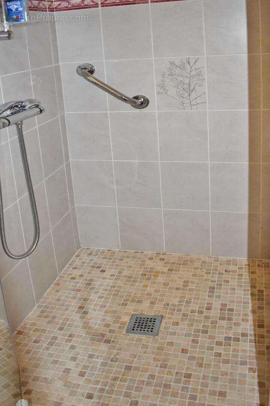 Maison à SAINT-GENIES