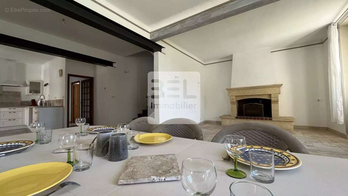 Maison à LORIOL-DU-COMTAT