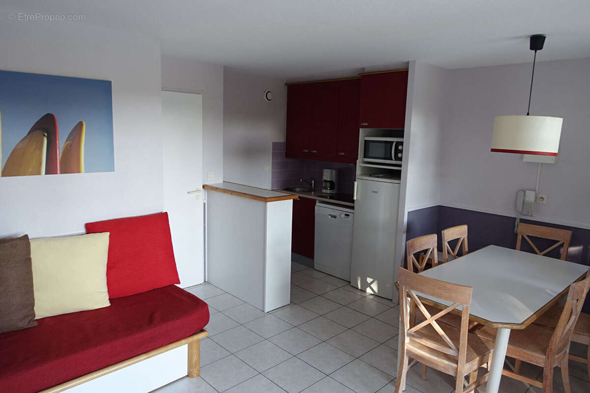 Appartement à MOLIETS-ET-MAA