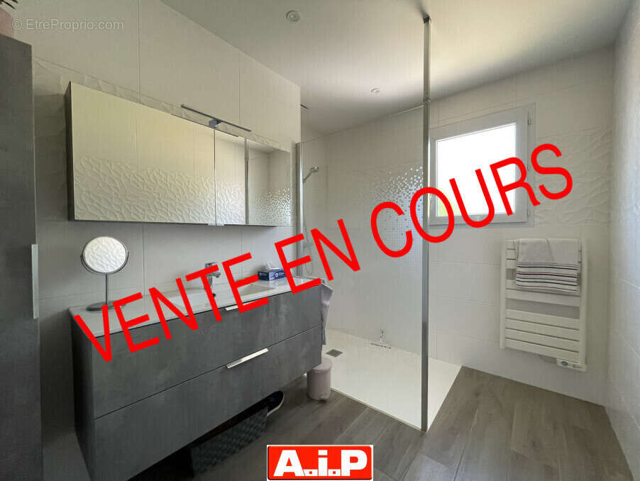 Maison à SAINT-MESMIN