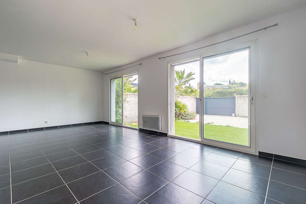 Photo 3 - Maison à AUBAGNE