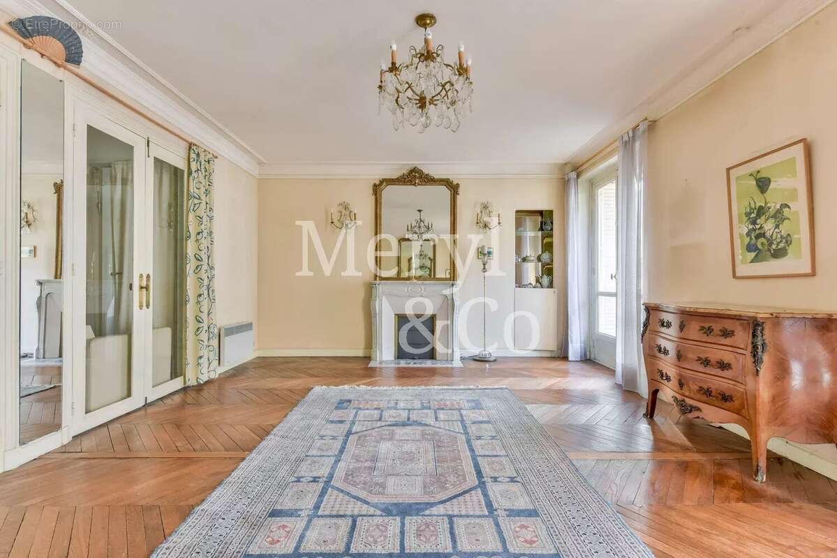 Appartement à PARIS-5E