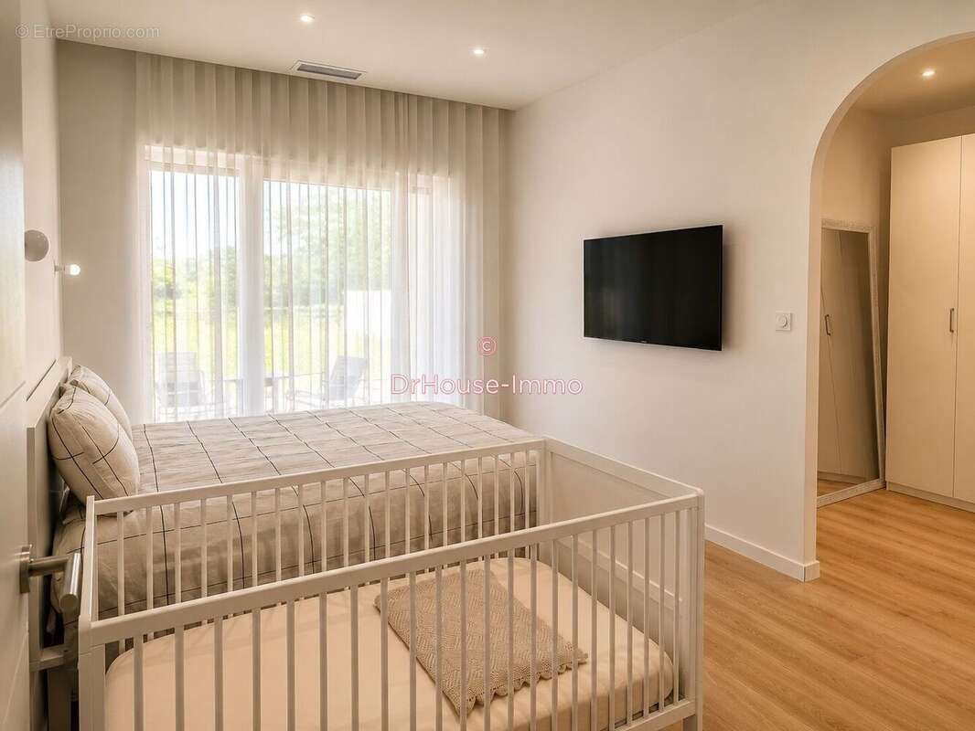 Maison 117 m² à Cubzac-Les-Ponts  - photo 16