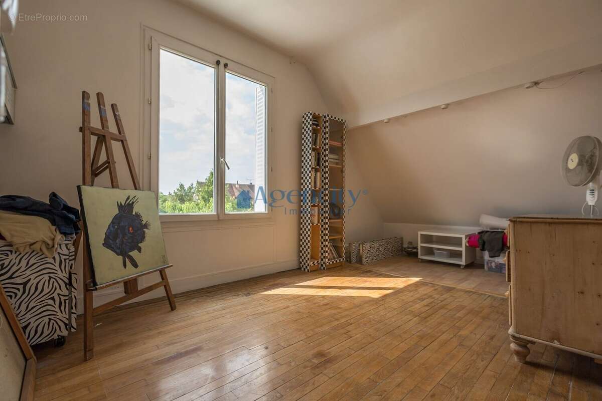 Maison à GOURNAY-SUR-MARNE