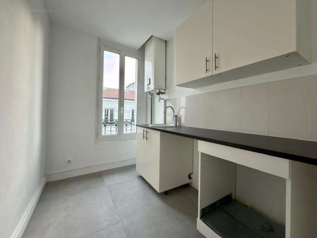 Appartement à SURESNES