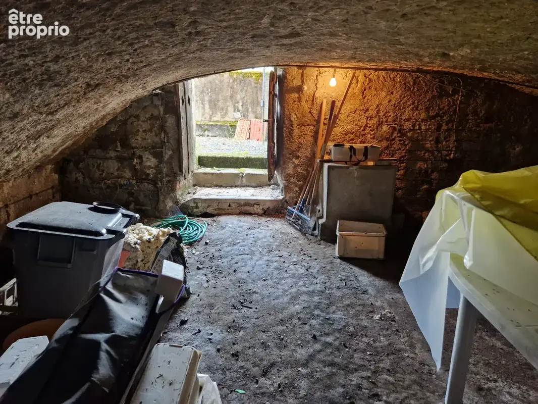 SOMMANT maison à renover - photo 14