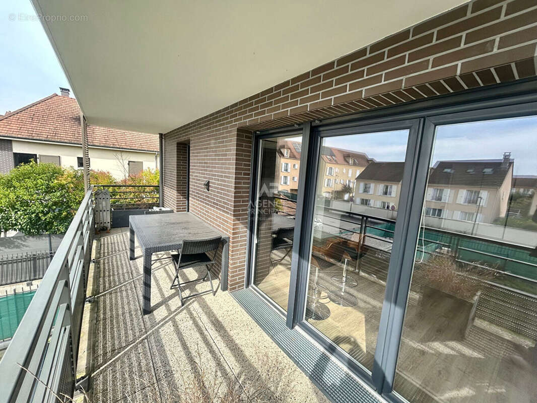 Appartement à CARRIERES-SOUS-POISSY