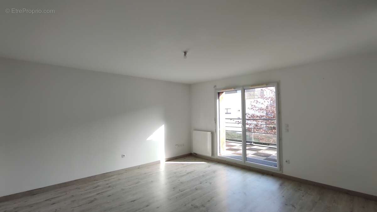 Appartement à SAUTRON