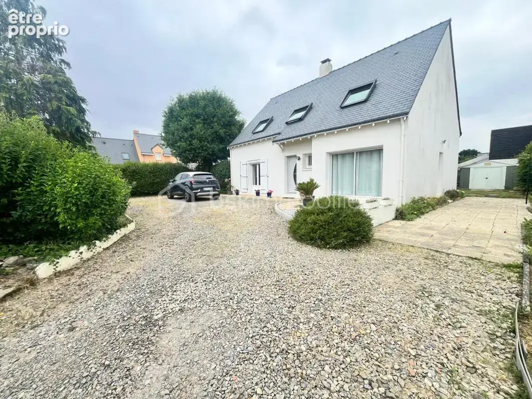 Maison à SAINTE-LUCE-SUR-LOIRE