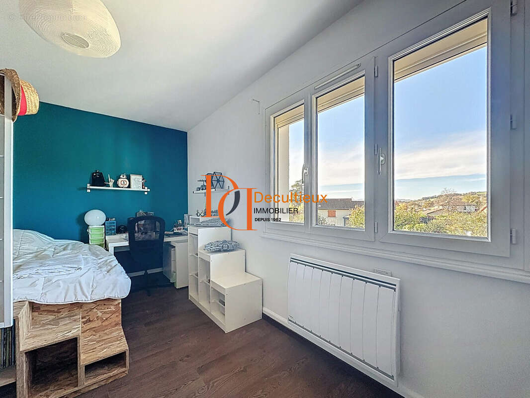 Maison à CHAZAY-D&#039;AZERGUES