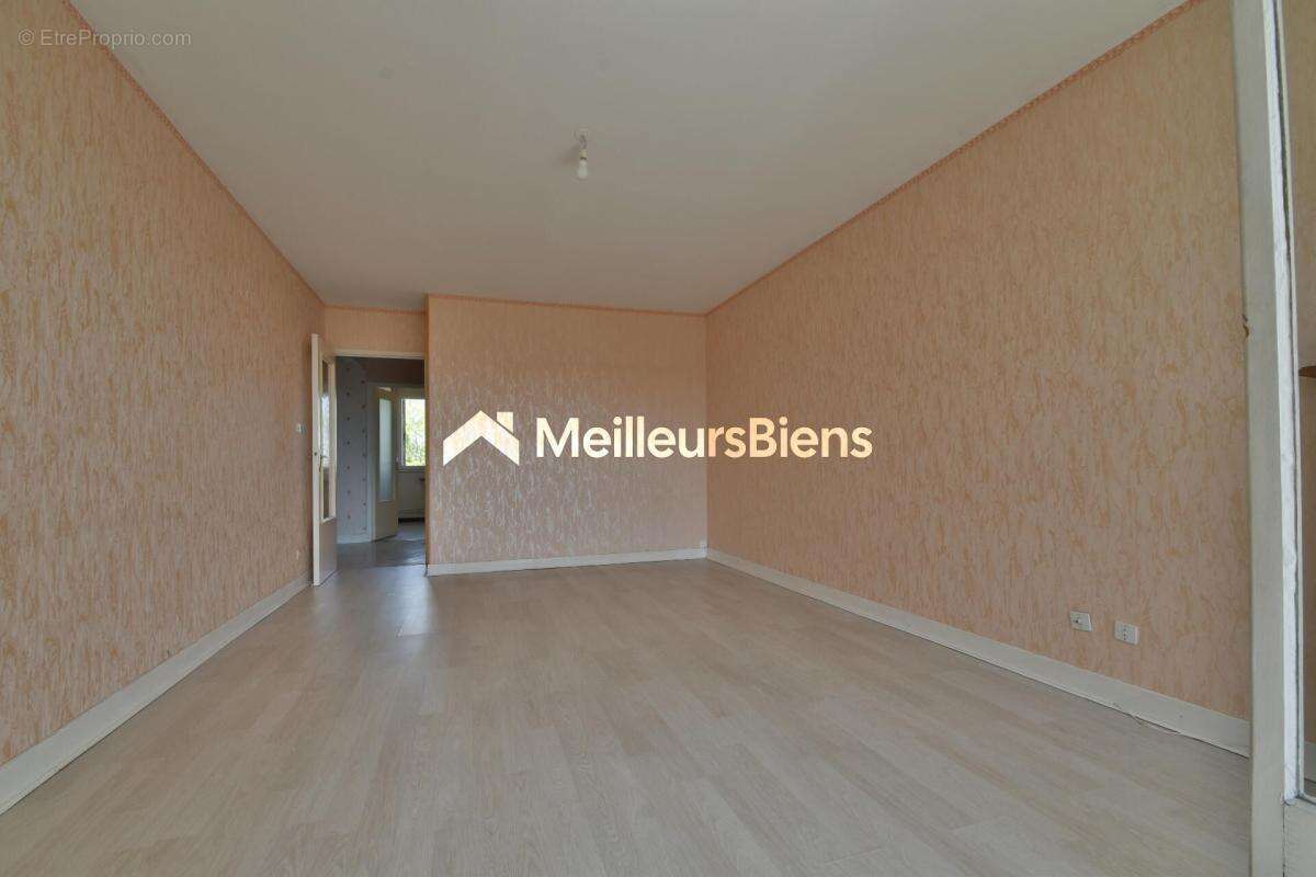 appartement t3 avec loggia - photo 8