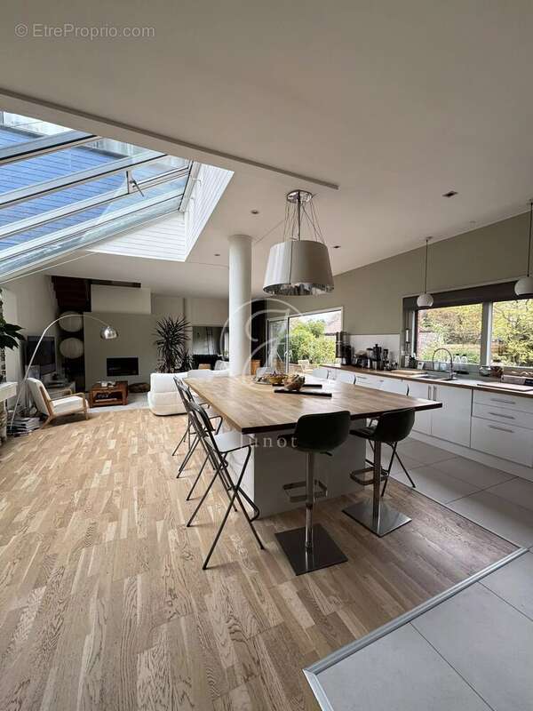 Maison à MARCQ-EN-BAROEUL