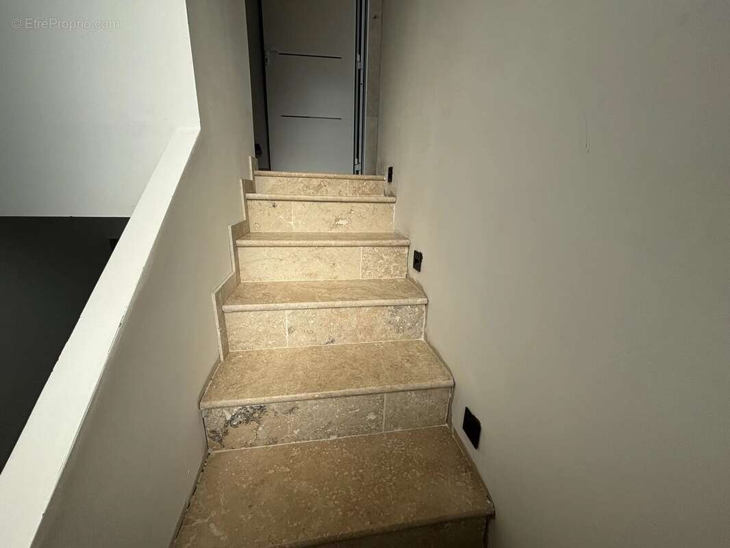 Maison à TOURRETTE-LEVENS