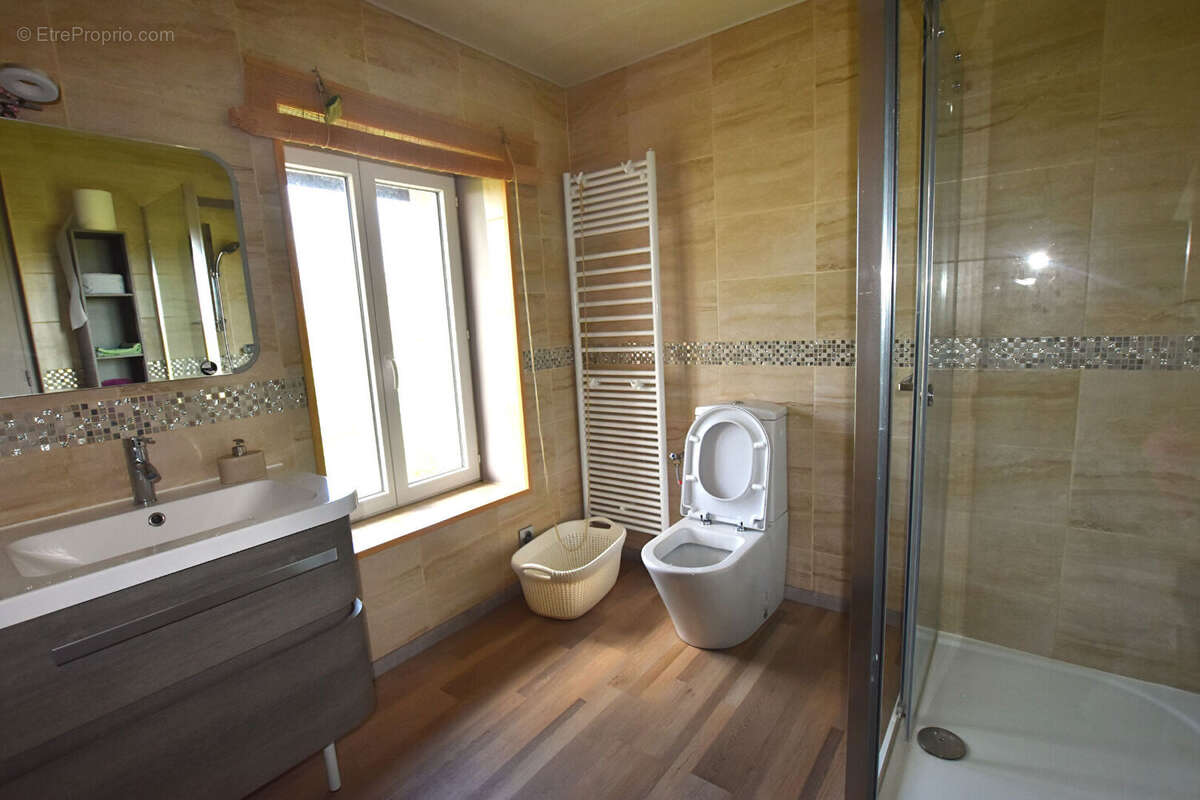 Maison à SAINT-MARTIN-D'ESTREAUX