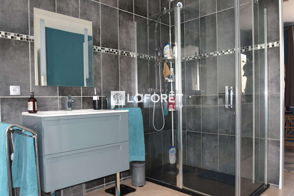 Maison à MONTAUROUX