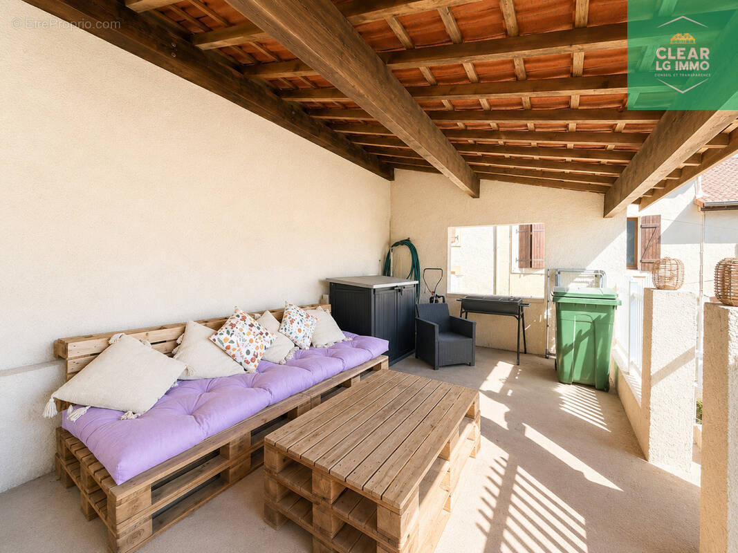 Maison à AUBOUE