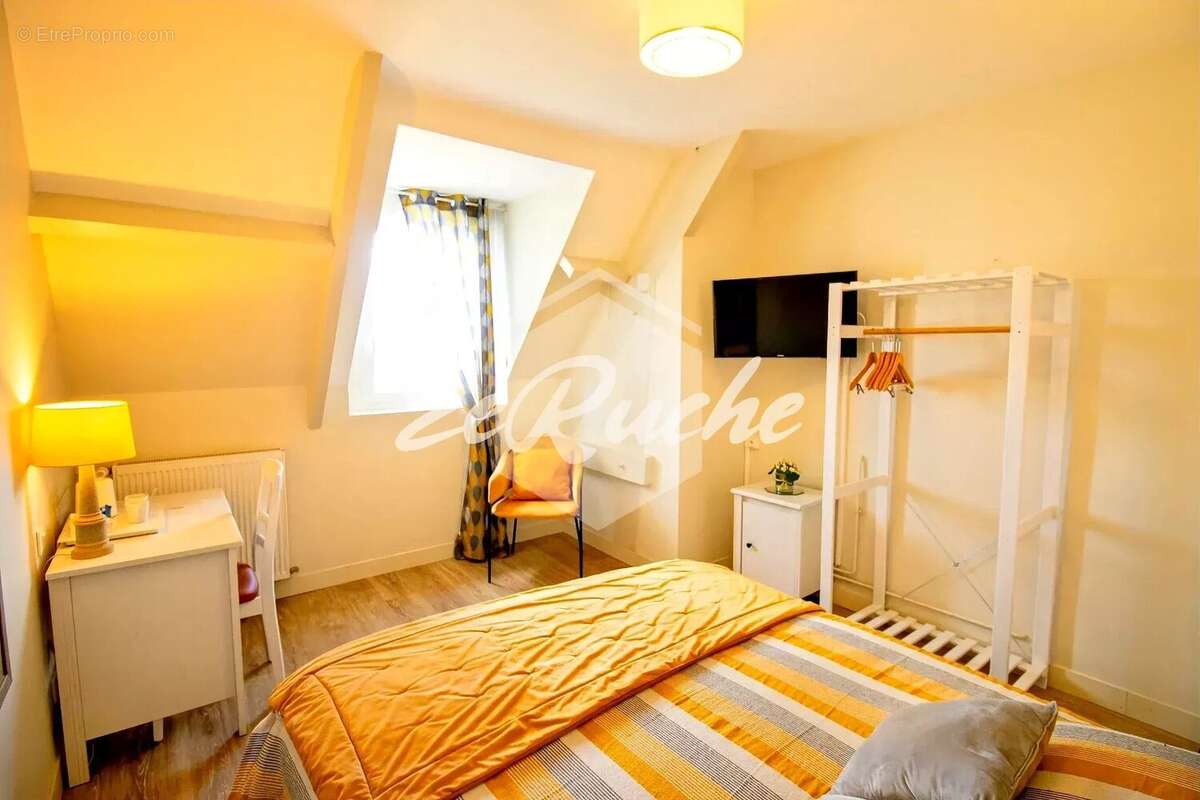 Maison à SAINT-COME-DE-FRESNE